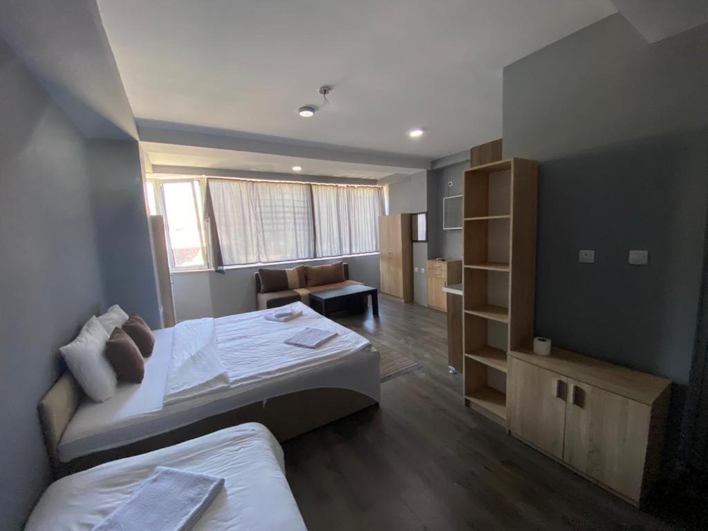 Fama Aparthotel Skopje Exteriér fotografie
