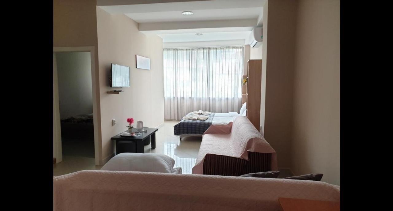 Fama Aparthotel Skopje Exteriér fotografie