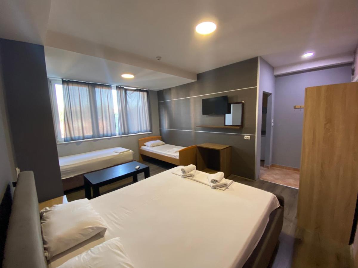Fama Aparthotel Skopje Exteriér fotografie