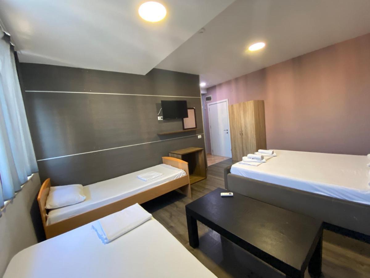 Fama Aparthotel Skopje Exteriér fotografie
