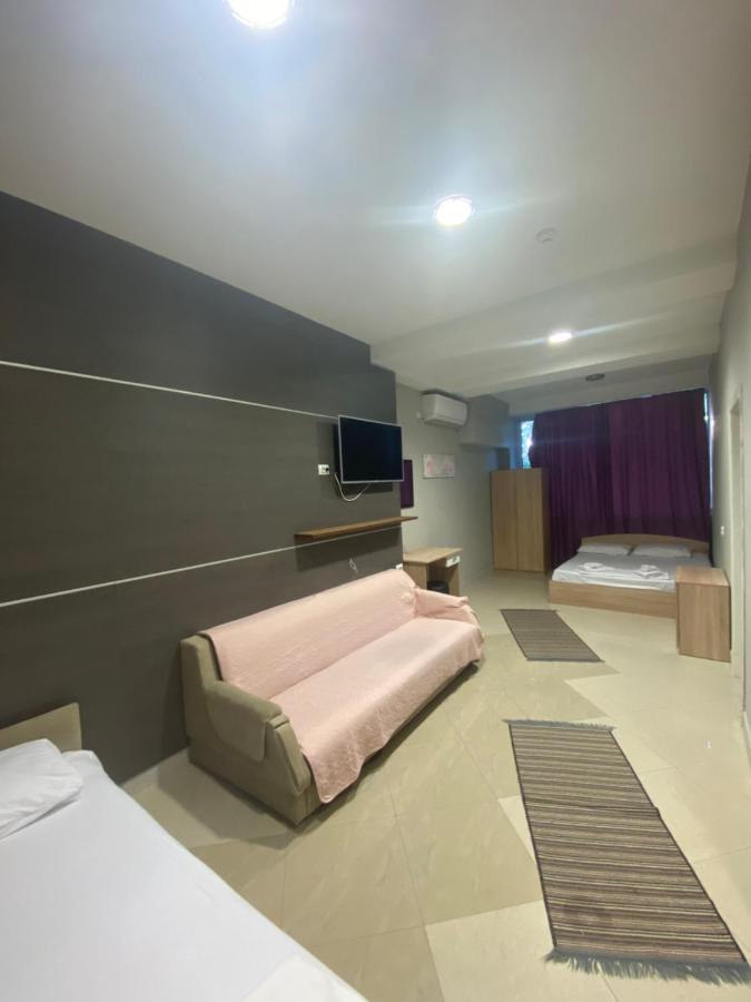 Fama Aparthotel Skopje Exteriér fotografie